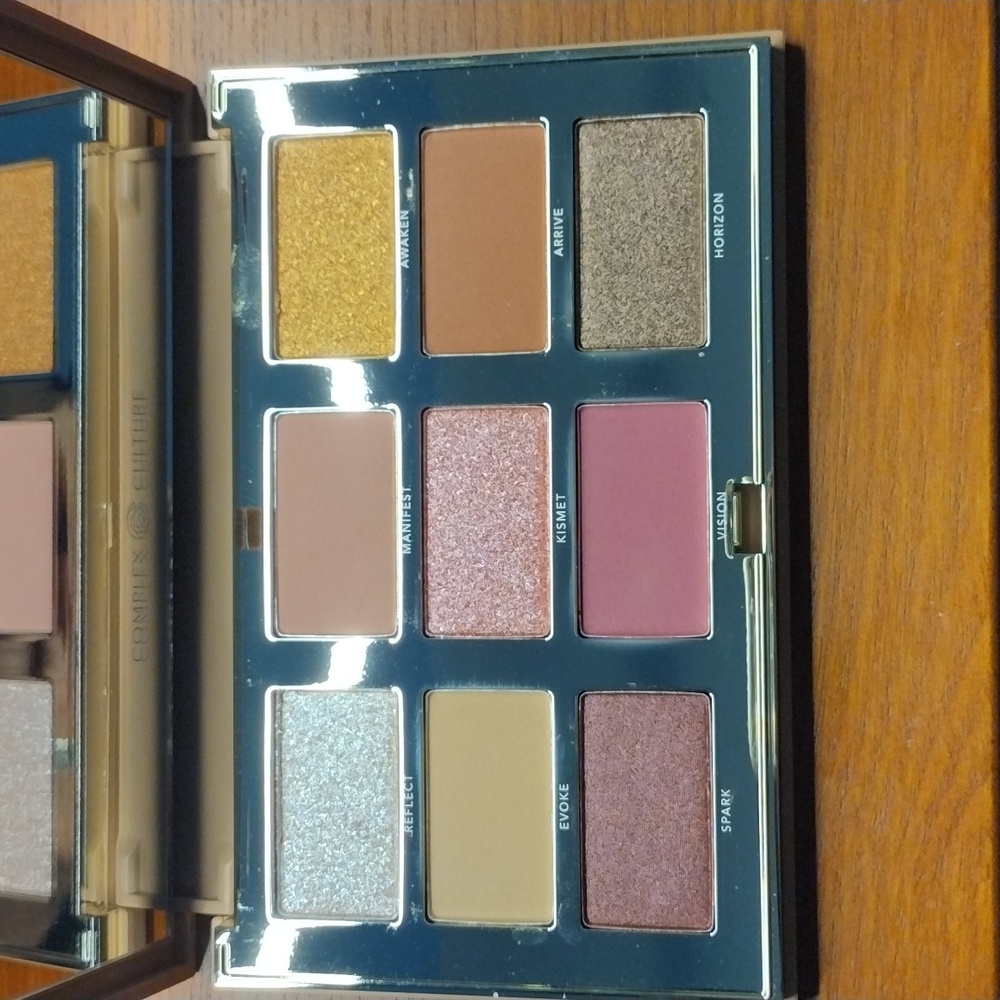 Complex Culture Future's So Bright Eyeshadow palette